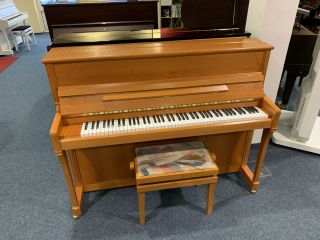 Schimmel Klavier Modell 114K