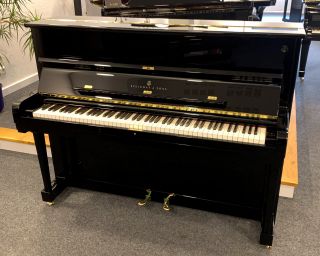 Steinway & Sons Z-114 Klavier von 1940 - schwarz poliert 